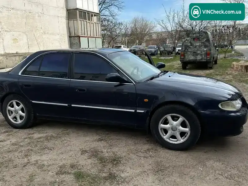 Hyundai Sonata 1997, фото з оголошення 2 з 11, VIN KMHCF31FPVU770801