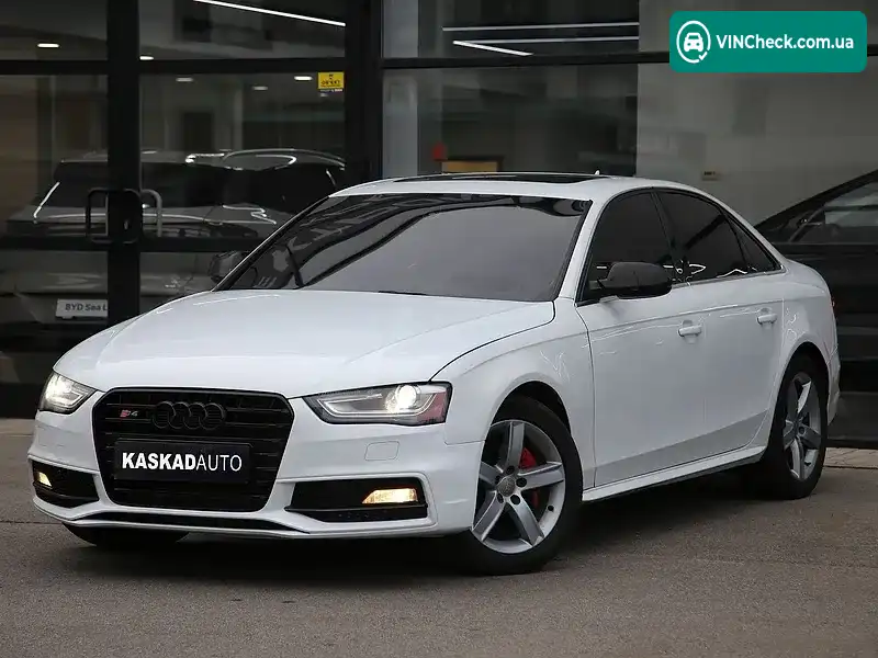 Audi A4 2015, фото з оголошення 1 з 20, VIN WAUBFAFL4FN006889