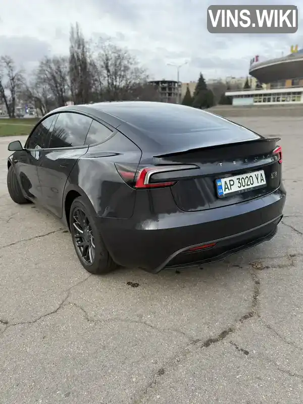 Tesla Model 3 2024, фото з оголошення 2 з 7, VIN 5YJ3E1EA5RF735545