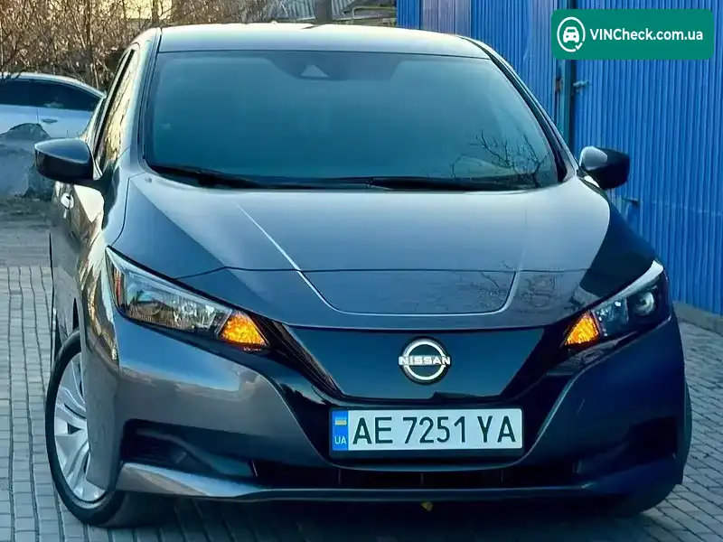 Nissan Leaf 2024, фото з оголошення 2 з 20, VIN 1N4AZ1BV9SC567520