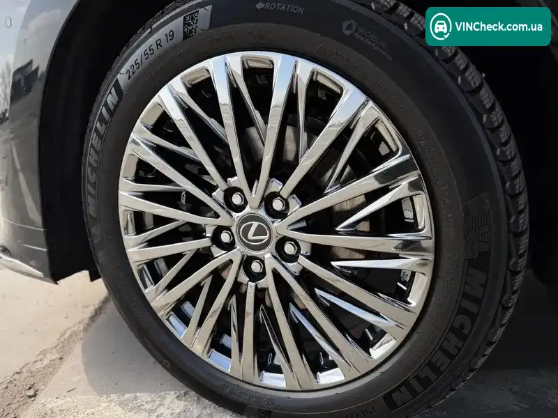 Lexus LM 2025, фото з оголошення 1 з 20, VIN JTHCCAADX05008250