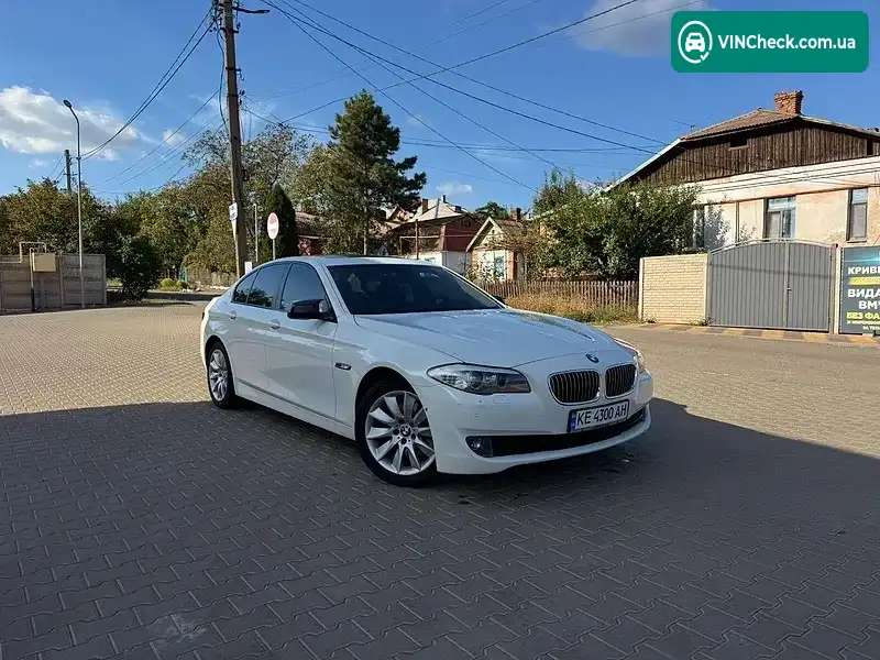 BMW 5 Series 2013, фото з оголошення 1 з 19, VIN WBAXG3105DDW44227