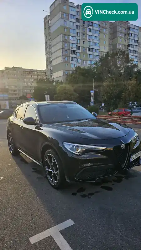 Alfa Romeo Stelvio 2019, фото з оголошення 2 з 11, VIN ZASPAKBN1K7C69156