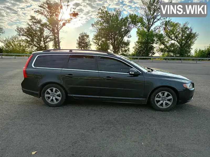 Volvo V70 2011, фото з оголошення 2 з 9, VIN YV1BW7652B1194471