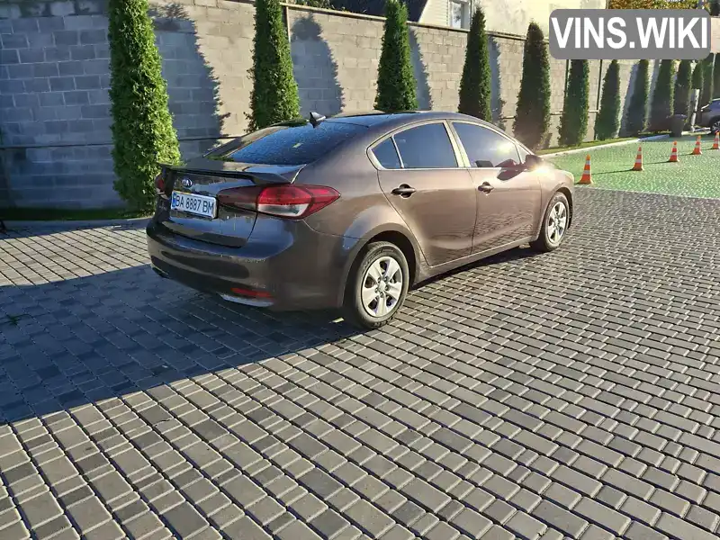Kia Forte 2017, фото з оголошення 2 з 21, VIN 3KPFK4A77HE139262