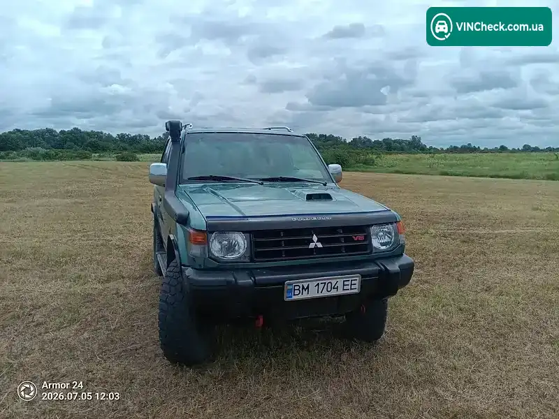 Mitsubishi Pajero 1996, фото з оголошення 2 з 20, VIN JMAD0NV230TJ00146