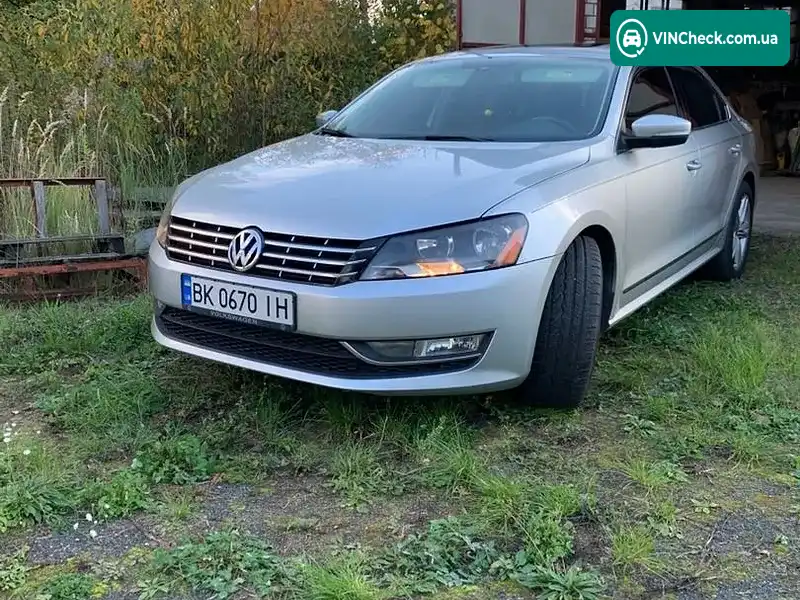 Volkswagen Passat 2013, фото з оголошення 1 з 20, VIN 1VWCN7A32EC044083