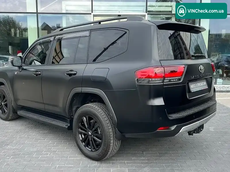 Toyota Land Cruiser 2022, фото з оголошення 2 з 10, VIN JTMAAABJ704013933