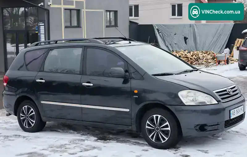 Toyota Avensis Verso 2002, фото з оголошення 1 з 9, VIN JTEGH22B505002049