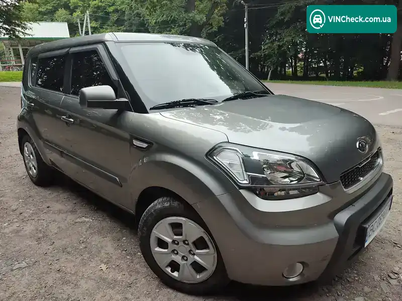 Kia Soul 2011, фото з оголошення 2 з 10, VIN KNAJT811BB7333274