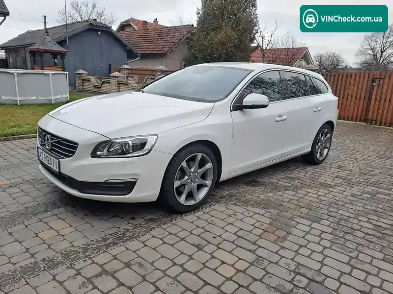 Volvo V60 2017, фото з оголошення 1 з 21, VIN YV1FW7880H1373550