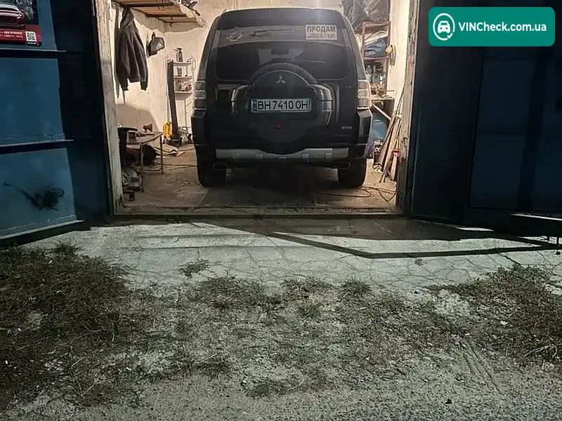 Mitsubishi Pajero 2008, фото з оголошення 2 з 20, VIN JMYLRV93W8J003917