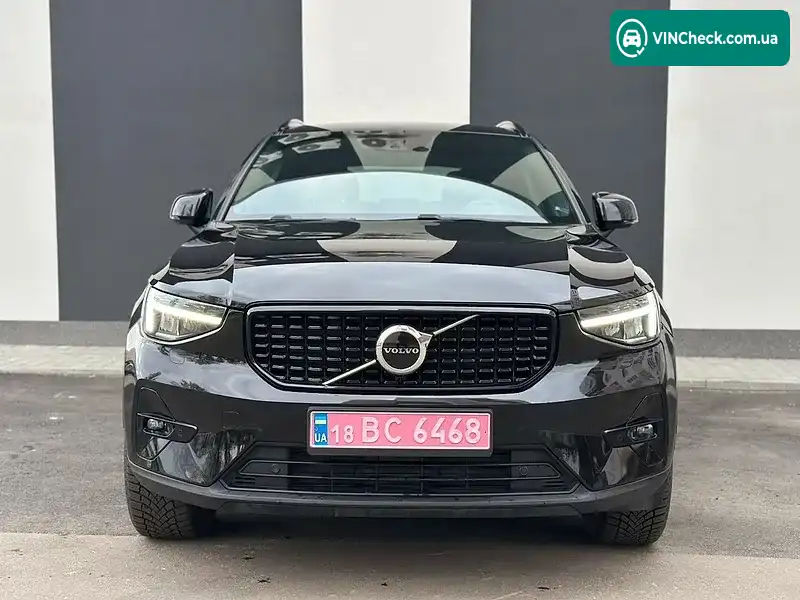 Volvo XC40 2023, фото з оголошення 1 з 20, VIN YV1XZBWVXP2101106