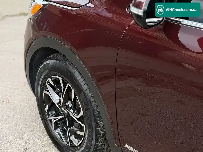 Kia Sorento 2017, фото з оголошення 2 з 12, VIN 5XYPGDA53HG320317