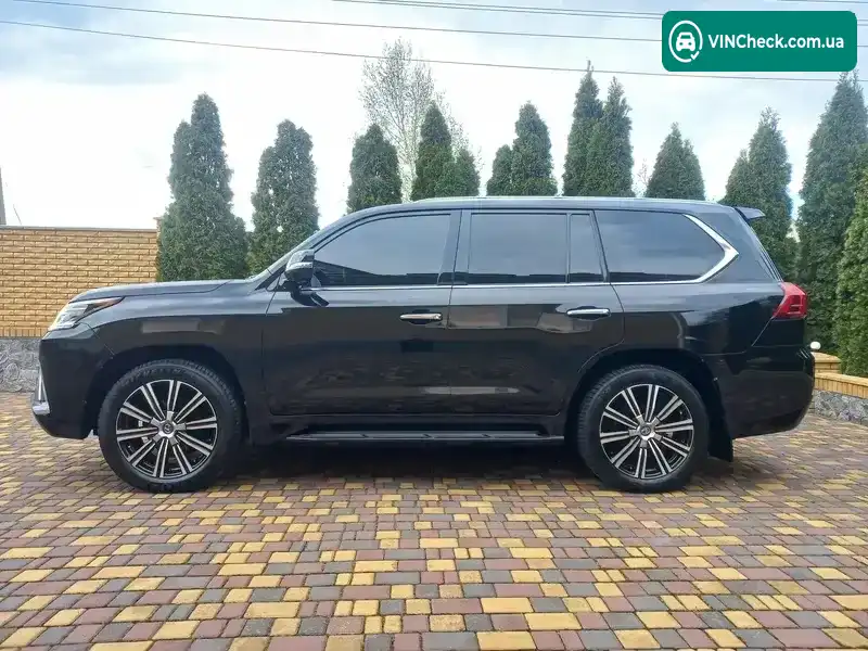 Lexus LX 2019, фото з оголошення 2 з 21, VIN JTJHY00W104303357