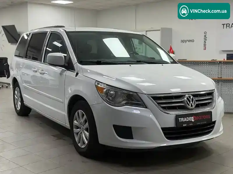 Volkswagen Routan 2013, фото з оголошення 1 з 21, VIN 2C4RVABG0DR724971