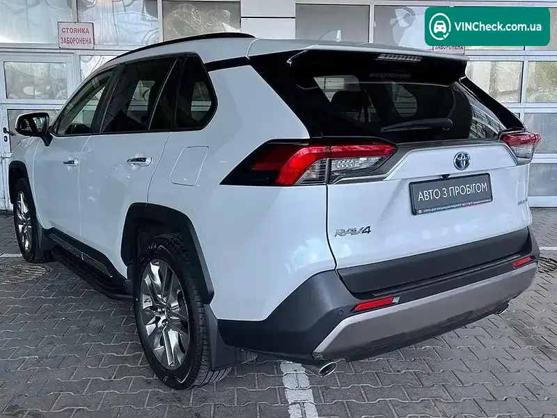 Toyota RAV4 2023, фото з оголошення 2 з 10, VIN JTMD03FV80D184442