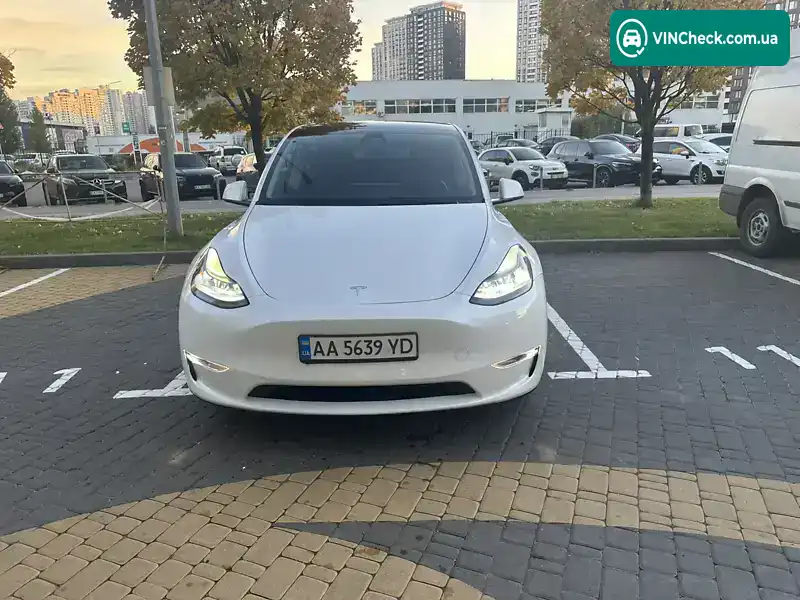 Tesla Model Y 2022, фото з оголошення 2 з 21, VIN 7SAYGDEF6NF453165