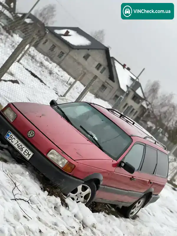Volkswagen Passat 1989, фото з оголошення 1 з 13, VIN WVWZZZ31ZKE175724