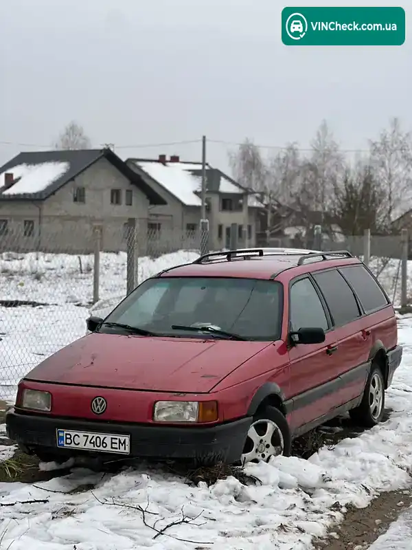 Volkswagen Passat 1989, фото з оголошення 2 з 13, VIN WVWZZZ31ZKE175724