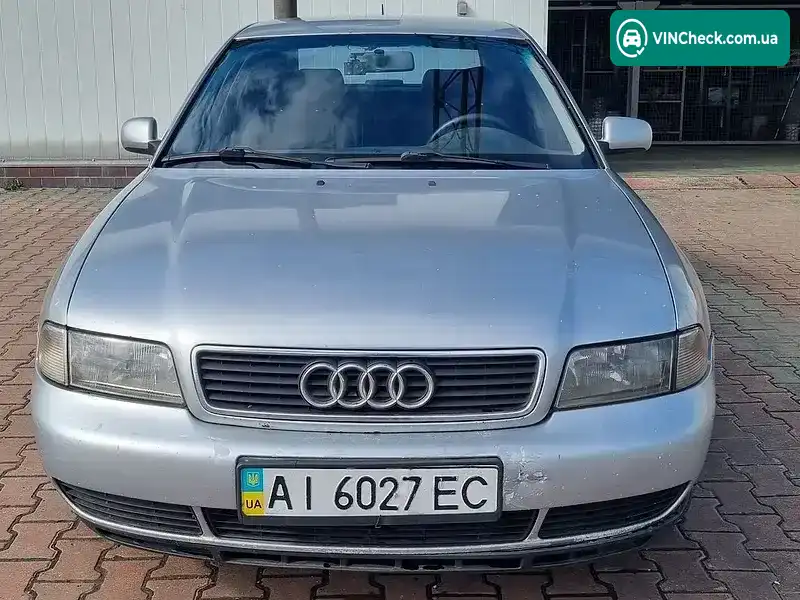 Audi A4 1997, фото з оголошення 1 з 12, VIN WAUZZZ8DZVA014112