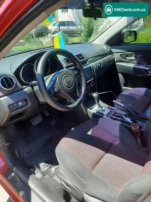 Mazda 3 2005, фото з оголошення 2 з 7, VIN JMZBK14Z561302629