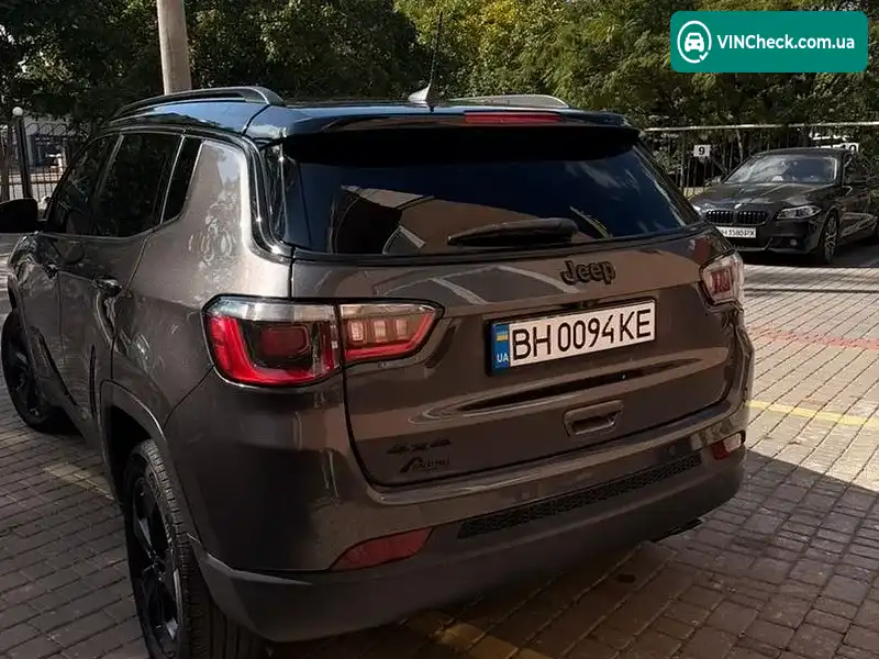 Jeep Compass 2019, фото з оголошення 2 з 11, VIN 3C4NJDBB4KT697770