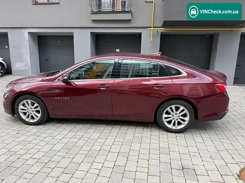 Chevrolet Malibu 2016, фото з оголошення 2 з 12, VIN 1G1ZE5STXGF263965