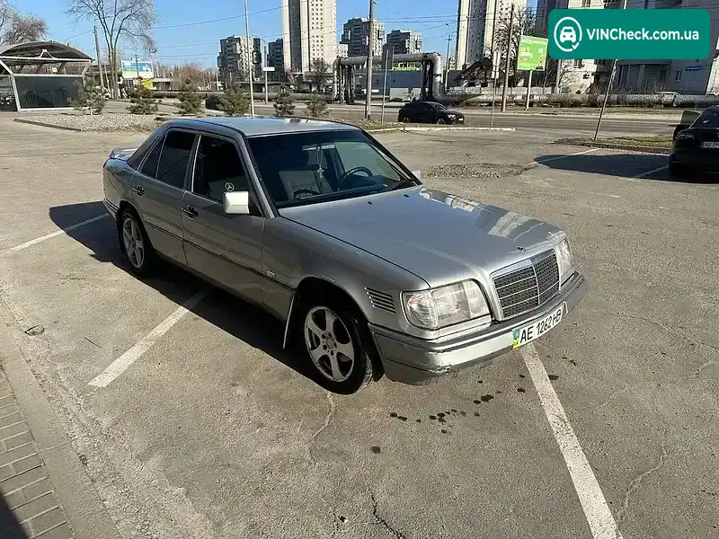 Mercedes-Benz E-Class 1995, фото з оголошення 1 з 10, VIN WDB1241311J078340