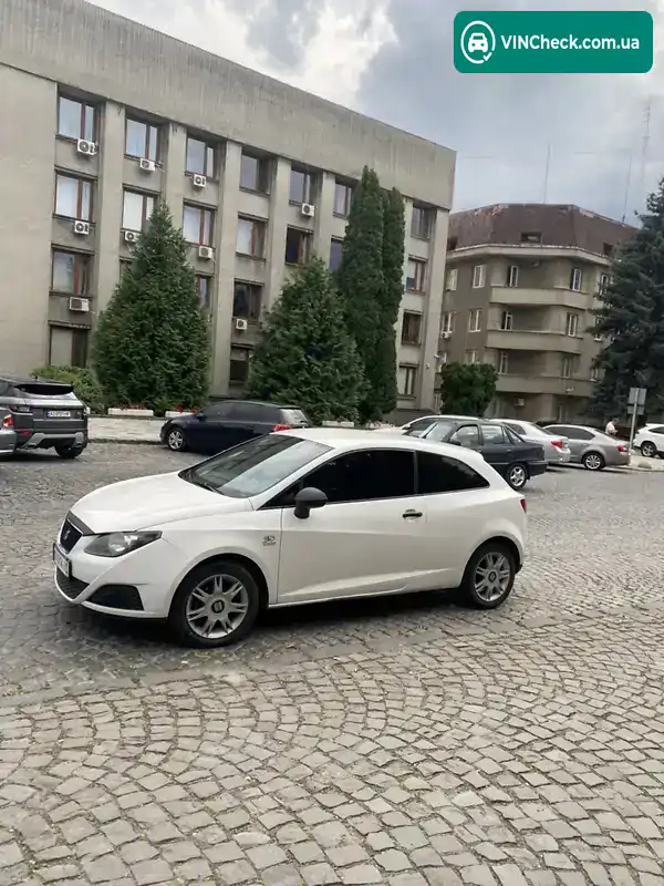 SEAT Ibiza 2010, фото з оголошення 1 з 6, VIN VSSZZZ6JZAR047127