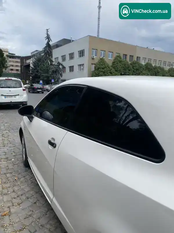 SEAT Ibiza 2010, фото з оголошення 2 з 6, VIN VSSZZZ6JZAR047127