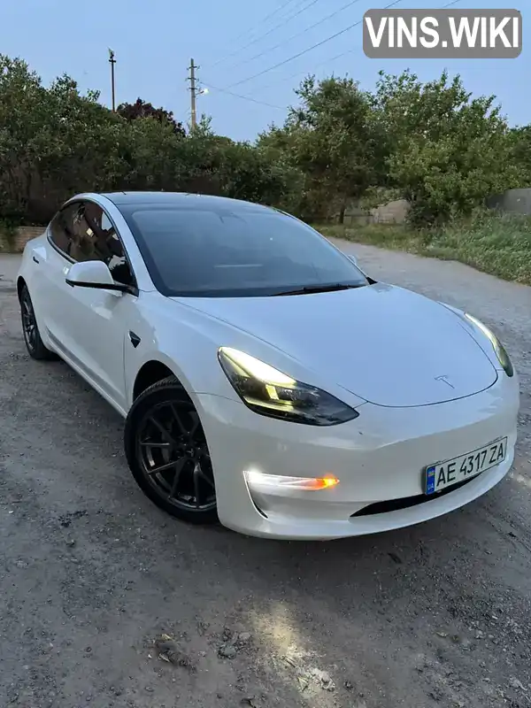 Tesla Model 3 2022, фото з оголошення 1 з 21, VIN 5YJ3E1EB8NF274490
