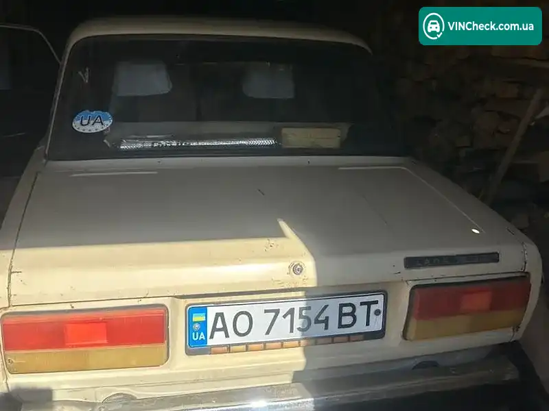 ВАЗ / Lada 2107 1988, фото з оголошення 1 з 6, VIN XTA210720J0353515