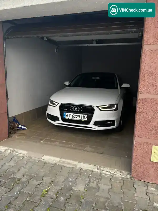 Audi A4 2015, фото з оголошення 2 з 12, VIN WAUBFAFL9FN043940