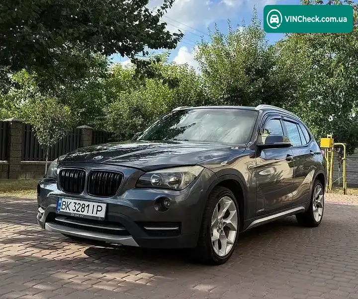 BMW X1 2013, фото з оголошення 1 з 20, VIN WBAVL1C57EVR92736