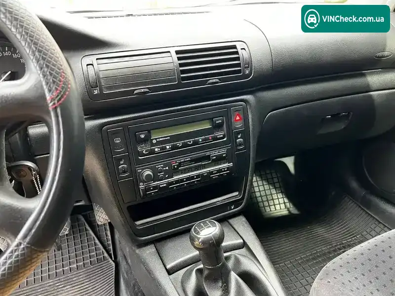 Volkswagen Passat 1997, фото з оголошення 2 з 21, VIN WVWZZZ3BZWP059113