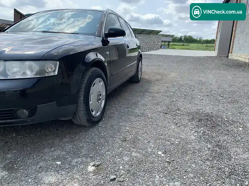 Audi A4 2001, фото з оголошення 2 з 14, VIN WAUZZZ8EX2A158812
