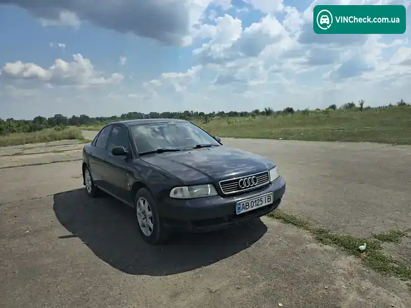Audi A4 1996, фото з оголошення 1 з 14, VIN WAUZZZ8DZTA115353