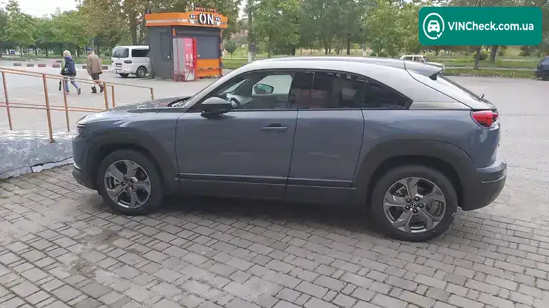 Mazda MX-30 2020, фото з оголошення 1 з 21, VIN JMZDR1WBJ00106120