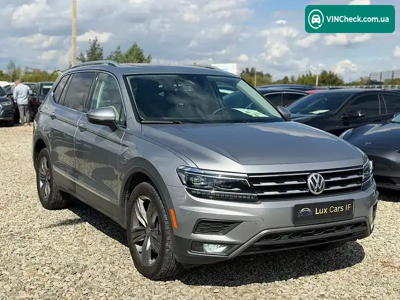 Volkswagen Tiguan 2020, фото з оголошення 1 з 20, VIN 3VV3B7AX3LM092395