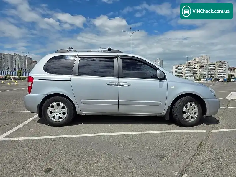Kia Carnival 2008, фото з оголошення 2 з 13, VIN Y6LMB75428L000527