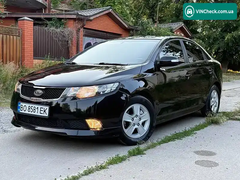 Kia Cerato 2010, фото з оголошення 1 з 21, VIN KNAFU411BA5108388
