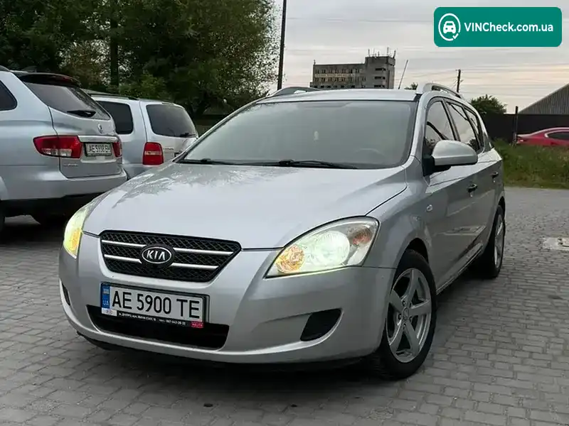 Kia Ceed 2008, фото з оголошення 2 з 9, VIN Y6LFF52238L004650