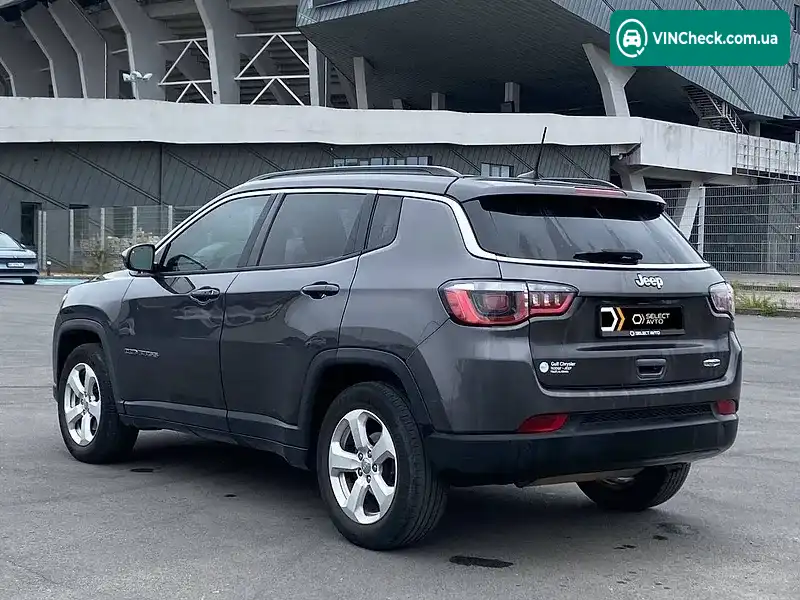 Jeep Compass 2018, фото з оголошення 2 з 20, VIN 3C4NJCBB0JT425161