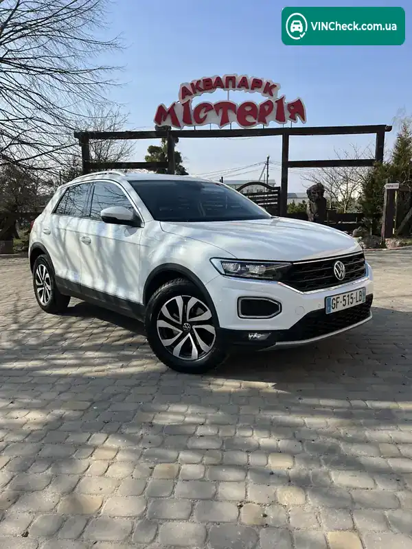 Volkswagen T-Roc 2021, фото з оголошення 1 з 20, VIN WVGZZZA1ZNV068838