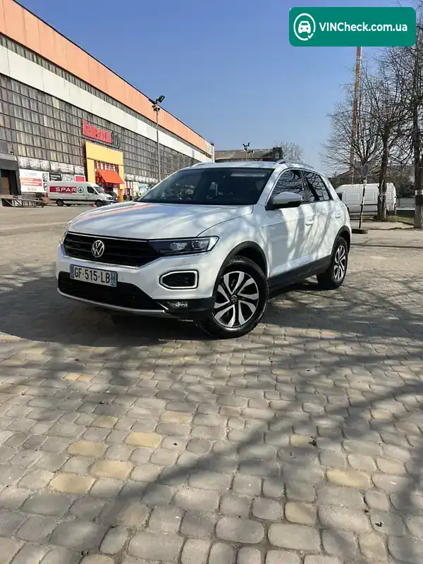 Volkswagen T-Roc 2021, фото з оголошення 2 з 20, VIN WVGZZZA1ZNV068838