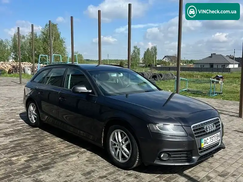 Audi A4 2010, фото з оголошення 2 з 11, VIN WAUZZZ8K6AA150615