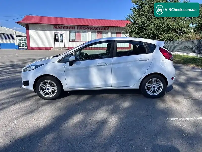 Ford Fiesta 2017, фото з оголошення 2 з 10, VIN 3FADP4EJ9HM129231