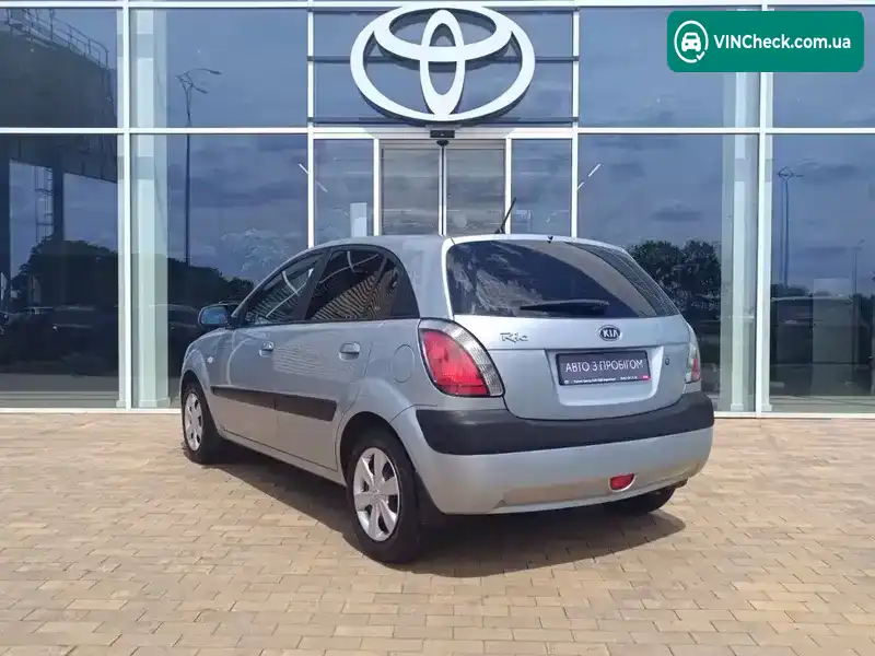 Kia Rio 2007, фото з оголошення 2 з 15, VIN KNEDE241276237865