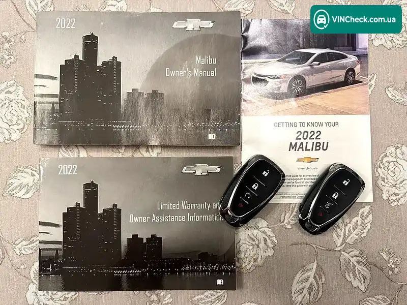 Chevrolet Malibu 2022, фото з оголошення 2 з 15, VIN 1G1ZB5ST0NF214683